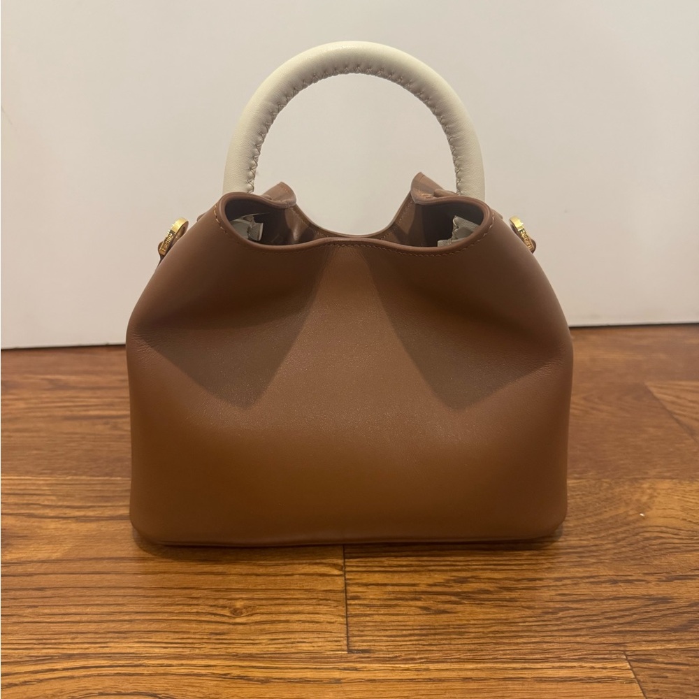NWT Elleme Baozi Bag
